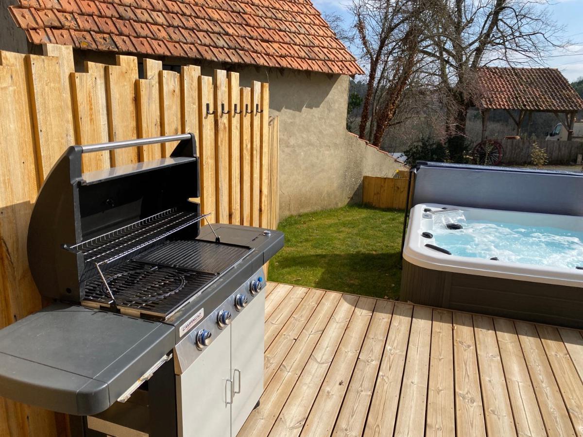 Le Gite De La Villenie - En Pleine Nature - 5 Min Centre Ville De Sarlat ภายนอก รูปภาพ