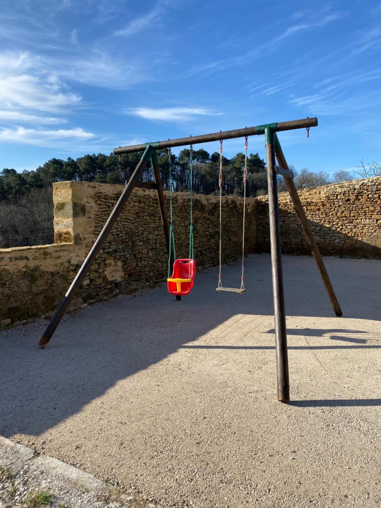Le Gite De La Villenie - En Pleine Nature - 5 Min Centre Ville De Sarlat ภายนอก รูปภาพ